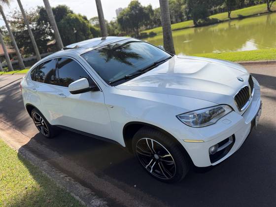 BMW X6 3.0 35I 4X4 COUPÉ 6 CILINDROS 24V GASOLINA 4P AUTOMÁTICO BMW X6 3.0 35I 4X4 COUPÉ 6 CILINDROS 24V GASOLINA 4P AUTOMÁTICO